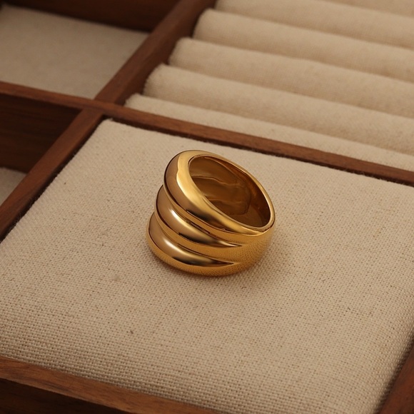 Jewelry - Inner Harmoni 18K Gold Plated Chunky Elegant Gold Triple Ring